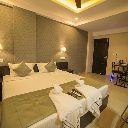 South Gate Residency Hotel Kochi Exterior foto